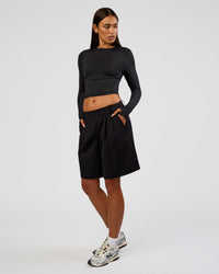 Woman wearing All Day Long Sleeve Tee - Black | Model:Ruby | Size:S